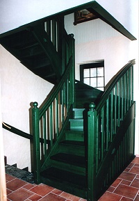 halbgewendelte Treppe
